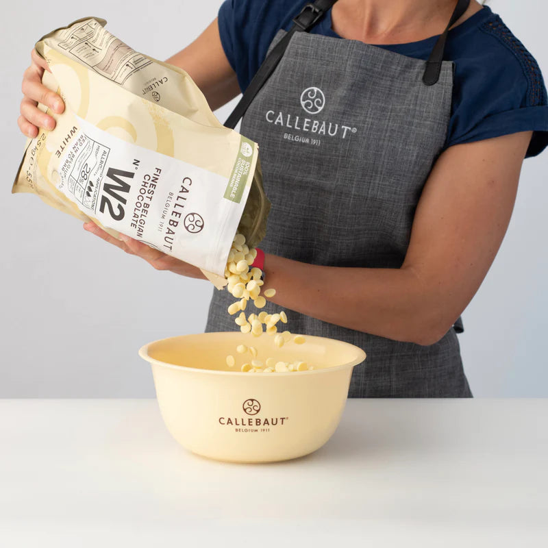 Ciocolată belgiană albă 28% cacao Callebaut Recipe W2 – 1 kg